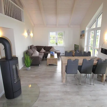 Zweite Heimat 66 - Mit Sauna, Kaminofen & Eingezaeuntem Garten - Direkt An Der Nordsee Dagebüll