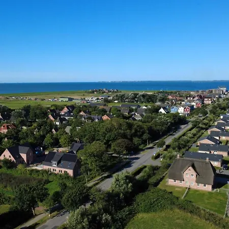 Zweite Heimat 66 - Mit Sauna, Kaminofen & Eingezaeuntem Garten - Direkt An Der Nordsee