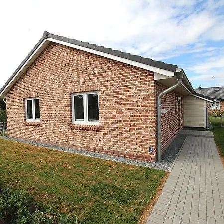 Zweite Heimat 66 - Mit Sauna, Kaminofen & Eingezaeuntem Garten - Direkt An Der Nordsee